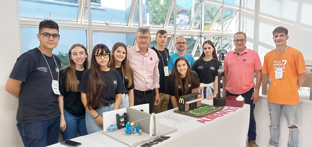 Dorini e equipe visitam o mundo Senai de Capinzal