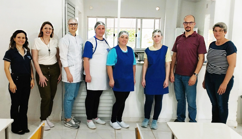 CAE de Capinzal garantindo a qualidade da alimentação escolar