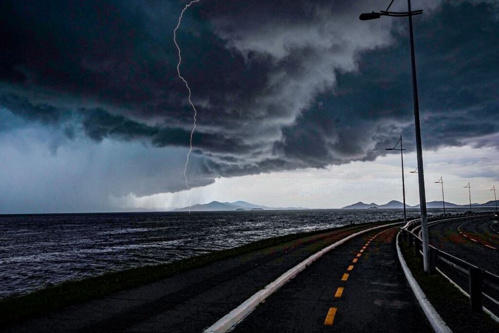 Nota Hidrometeorológica: previsão da Defesa Civil e Epagri/Ciram indica chuvas e temporais para para SC