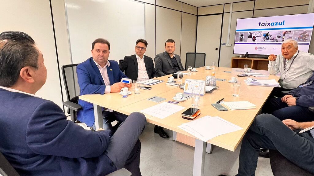 Deputado Sérgio Guimarães na CET, em São Paulo FOTO: Paulo Cesar - 