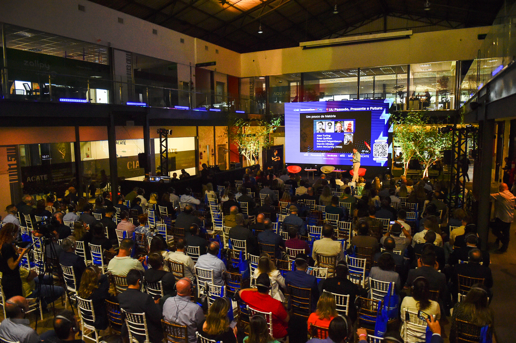 CNC Innovation Day: como a IA está mudando os modelos de negócios em todo o mundo