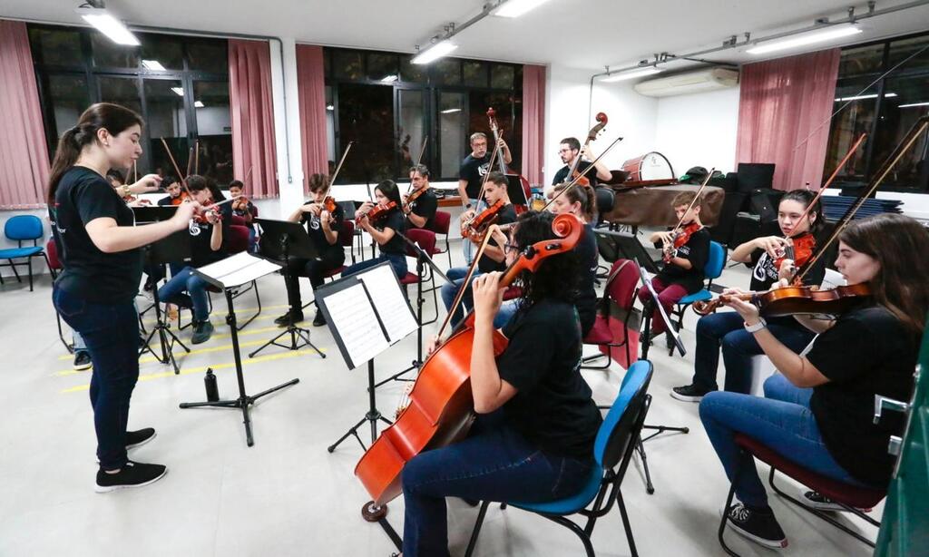 Escola de Música Villa-Lobos da Casa da Cultura Abre Inscrições para 2024