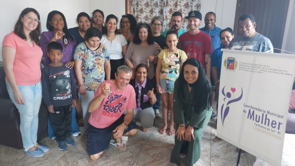 Coordenadoria da Mulher encerra a primeira turma do “Por Minhas Mãos”