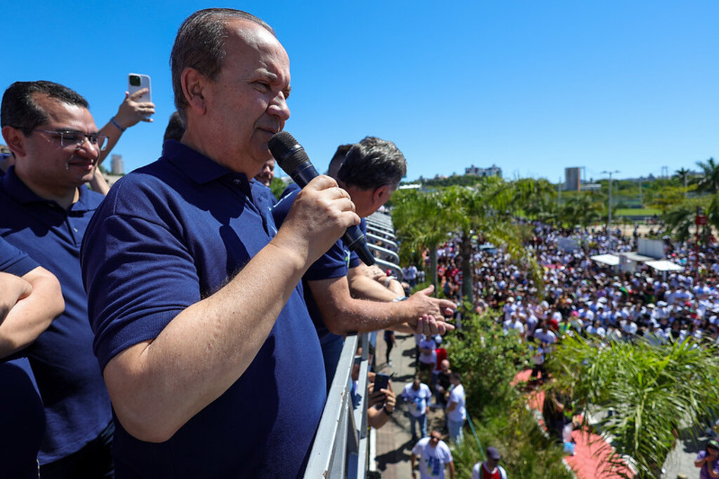 Governador participa da Marcha para Jesus em Florianópolis