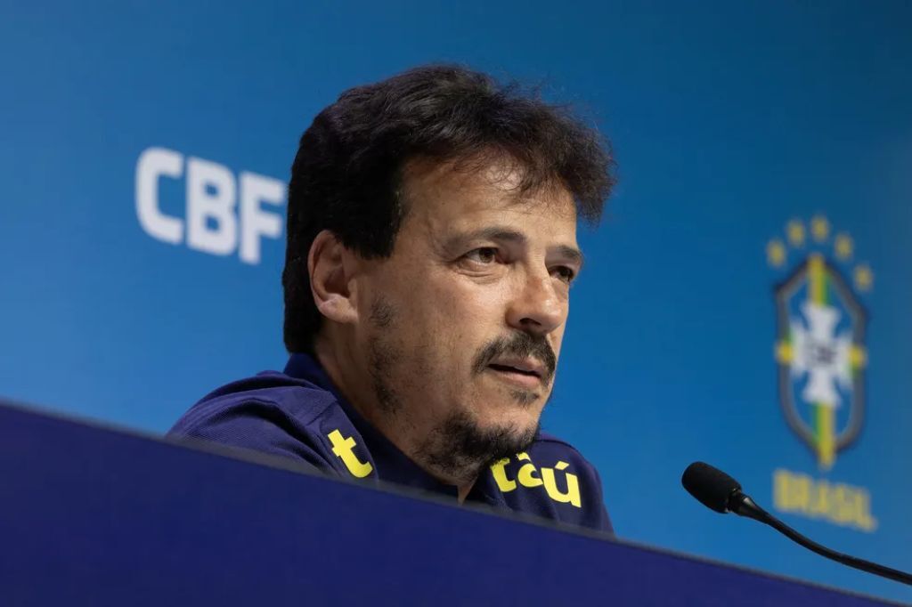  - Fernando Diniz anunciará a sua terceira convocação para a seleção brasileira — Foto: Thais Magalhães/CBF