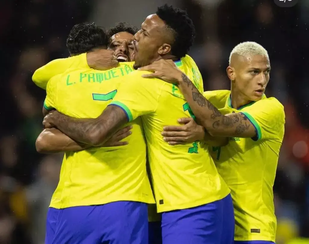 Fernando Diniz convoca Seleção Brasileira para jogos das Eliminatórias