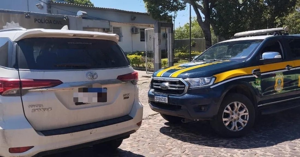 Argentino adultera placa de carro e é preso em rodovia da região após retornar da final da Libertadores