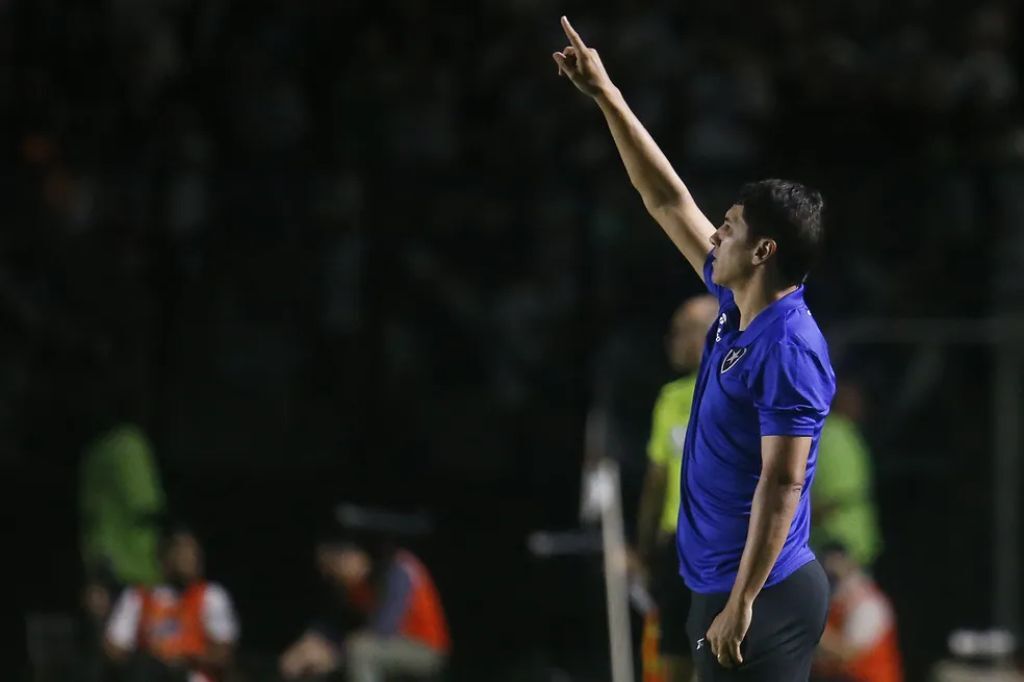  - Lúcio Flávio, do Botafogo — Foto: Vítor Silva/Botafogo