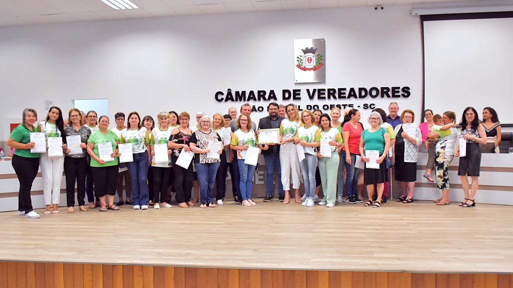 Câmara presta homenagem aos 25 anos da Pastoral da Criança da Paróquia São Miguel Arcanjo