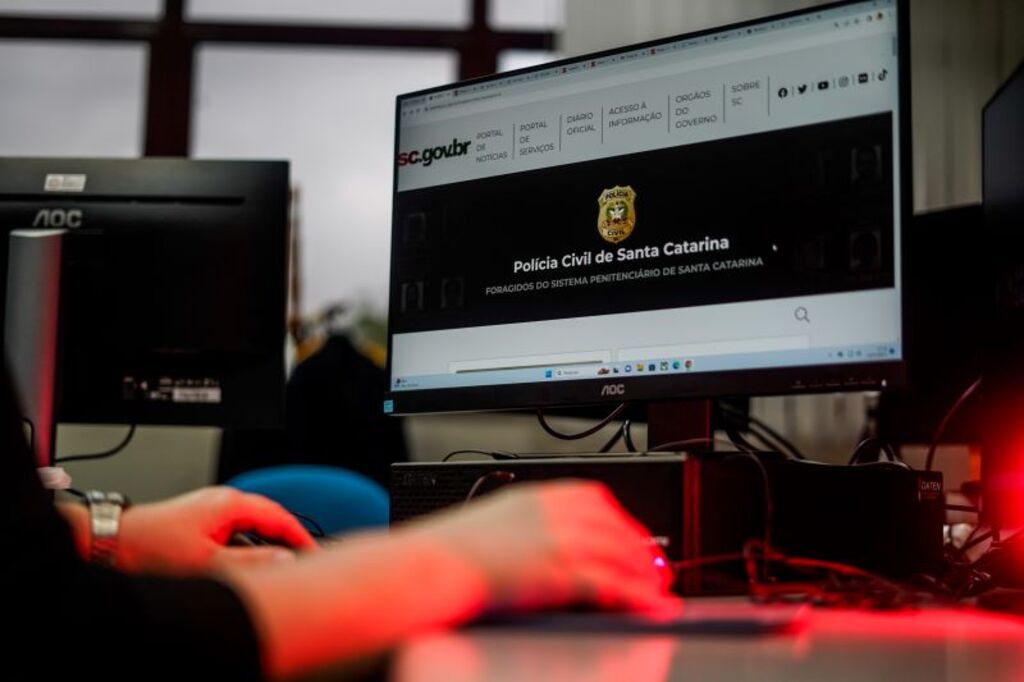 Polícia Civil lança portal com imagens dos criminosos condenados mais procurados de SC