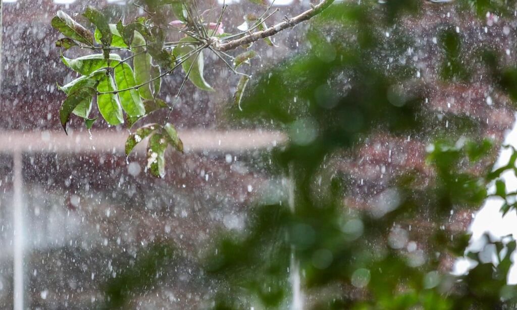 Santa Catarina se prepara para fortes chuvas e instabilidade climática durante o final de semana