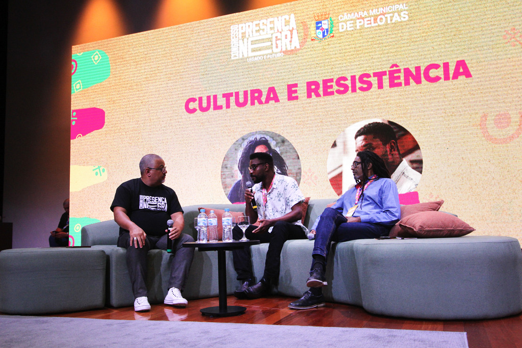 Foto: Carlos Queiroz - DP - Evento abordou temas como empreendedorismo e combate ao preconceito racial