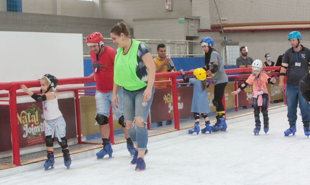 Aberto o agendamento para patinação no gelo no Natal