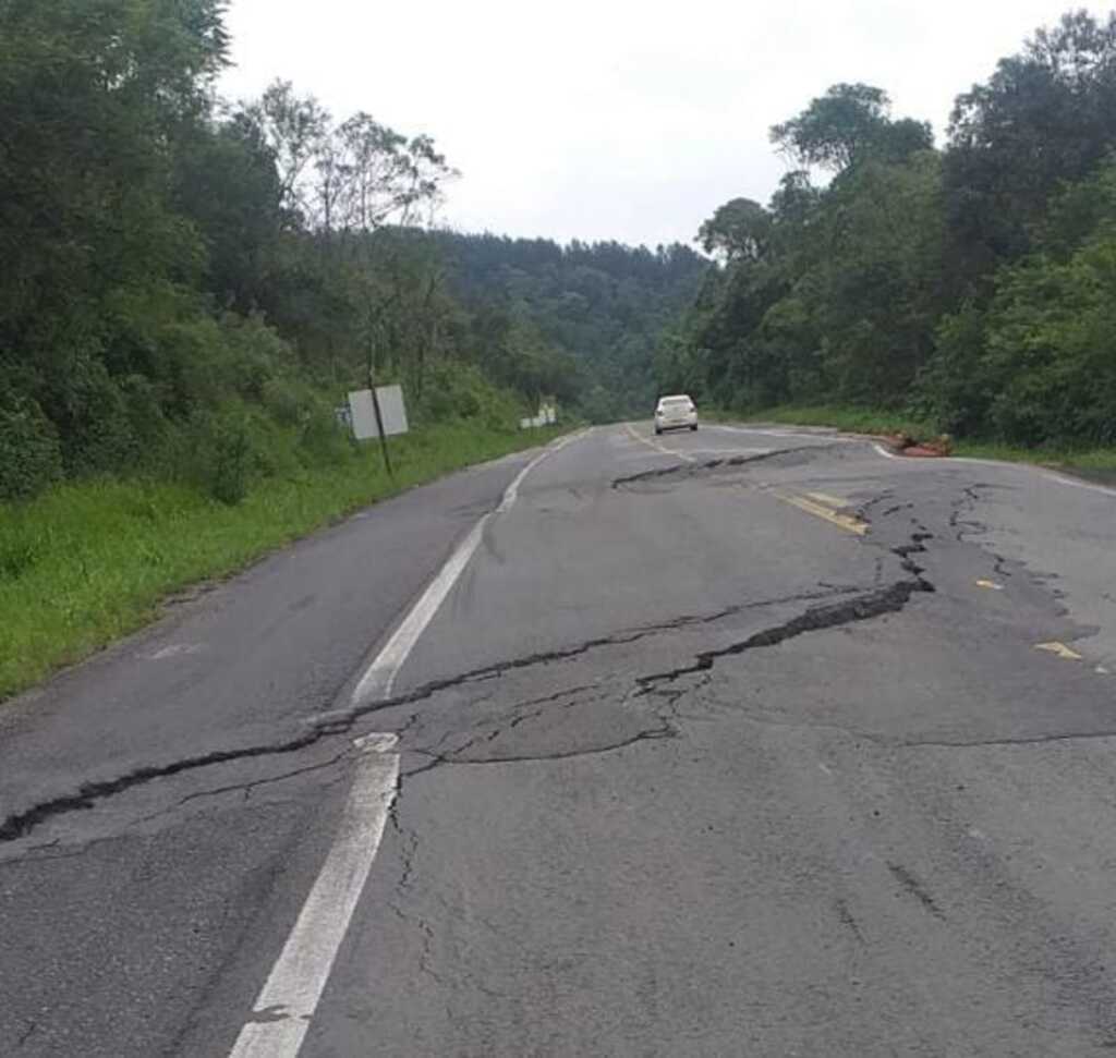 Dnit alerta para restrições de tráfego devido às fortes chuvas