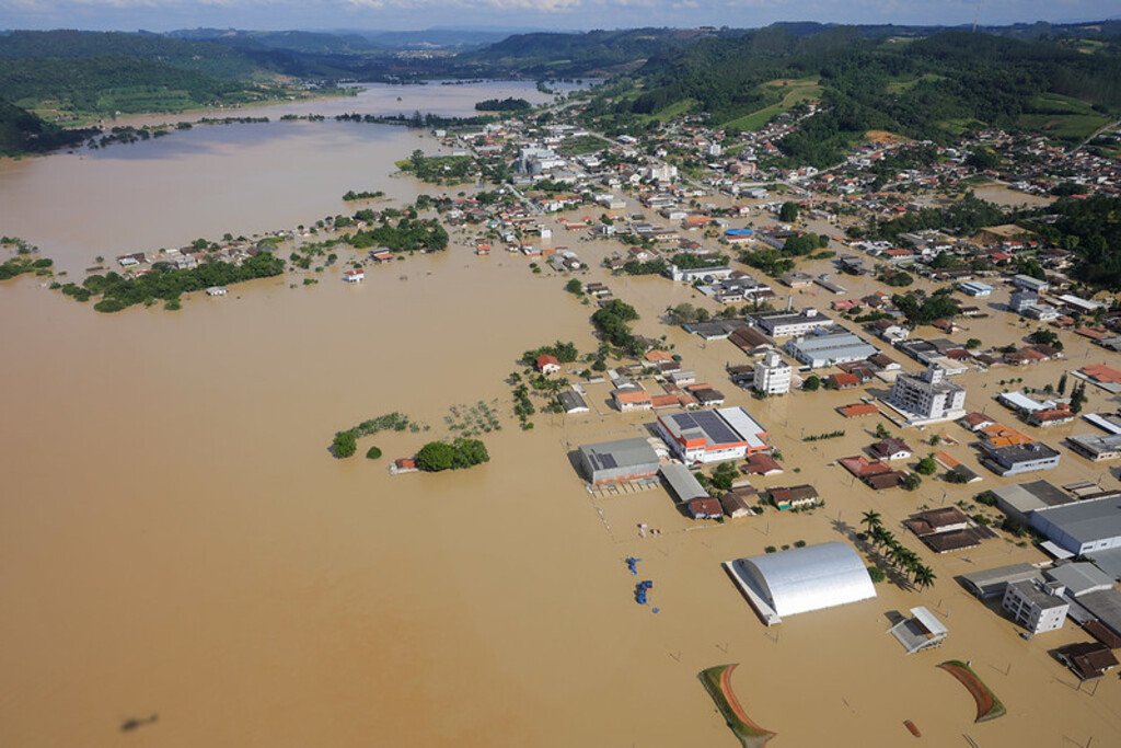 Chuvas em SC: 71 municípios estão em situação de emergência e quase 6000 mil pessoas desabrigadas