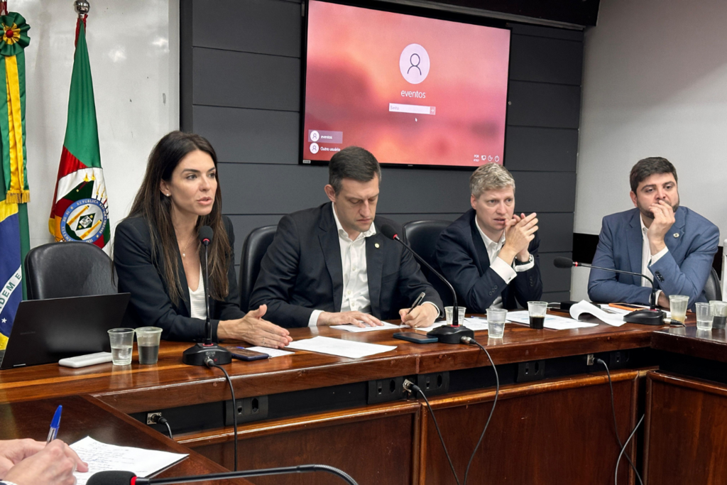 Foto: Fernando Guimarães (Divulgação) - Reunião deu início à mobilização para alterar um dispositivo da reforma tributária