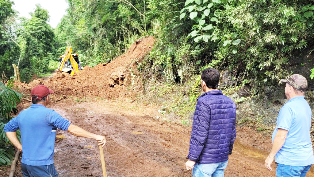 Prefeitura de Ouro prioriza a recuperação emergencial dos danos causados pelas fortes chuvas da semana passada