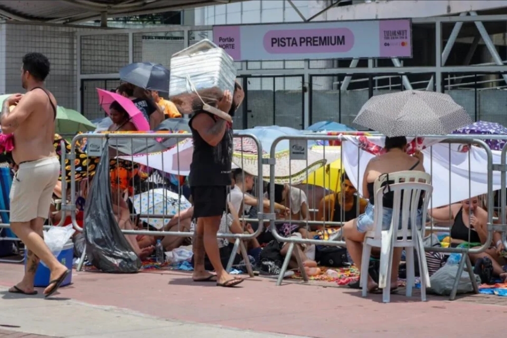 Disponibilização de água passa a ser obrigatória em grandes eventos