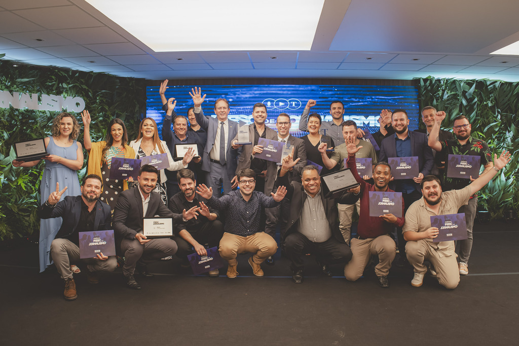 (foto: José Luiz Somensi) - Vencedores da edição 2023 do Prêmio FIESC de Jornalismo