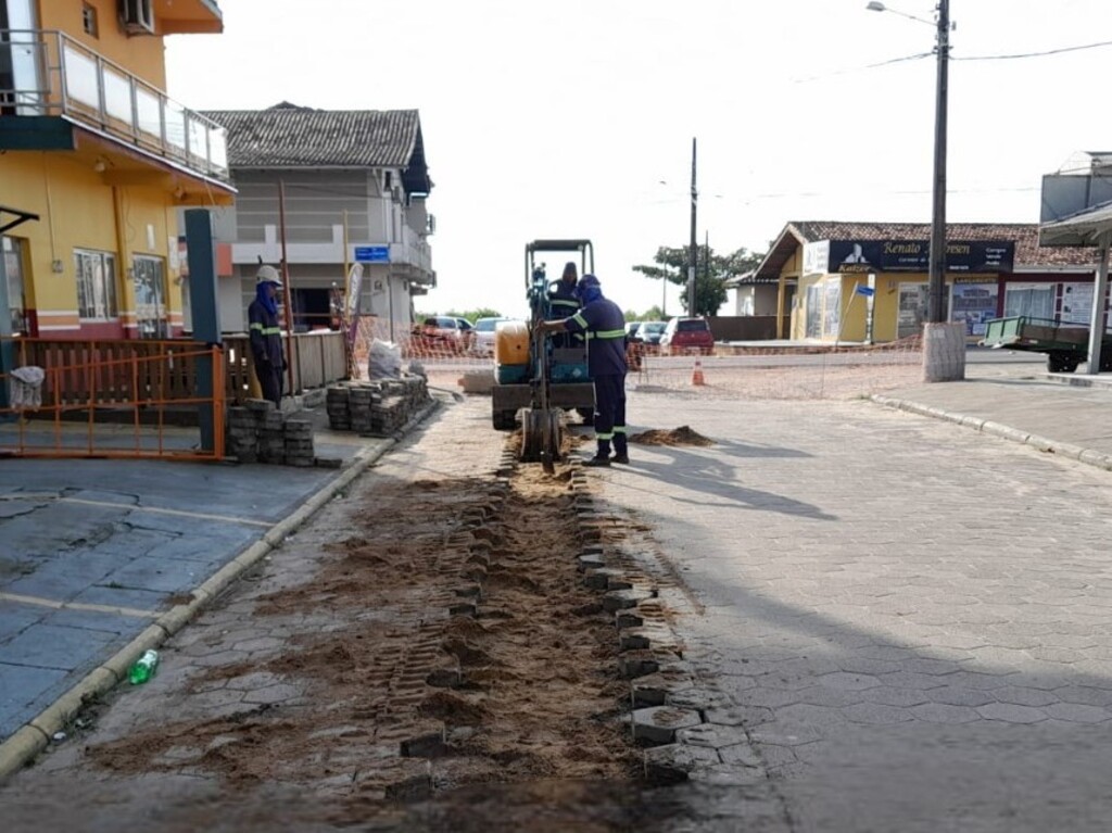 Águas de São Francisco do Sul lembra que obras causam transtorno passageiro, mas trazem grandes conquistas