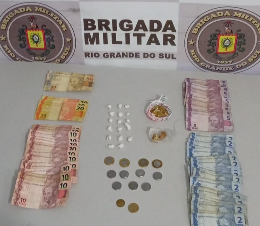 Foto: Divulgação - 6º BPM - Brigada apreendeu porções de crack, cocaína, maconha e dinheiro