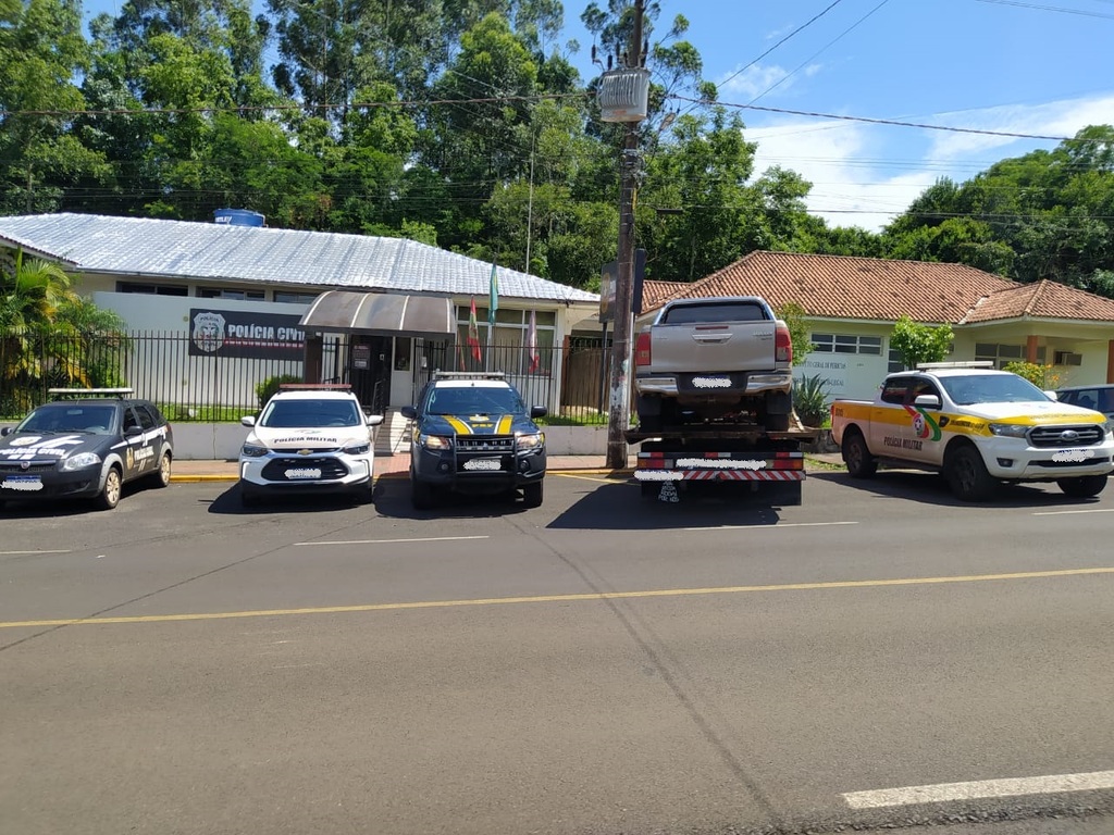 Ação conjunta resulta na recuperação de veículo furtado e clonado