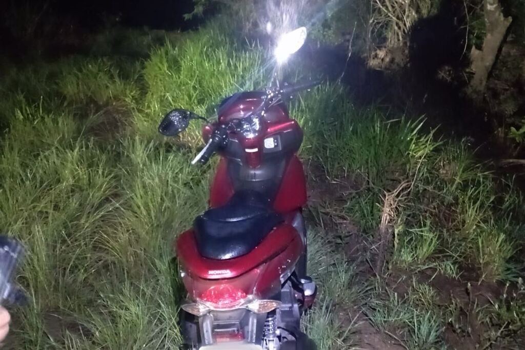 Motocicleta de mulher que está desaparecida na região é localizada no interior de Santa Maria