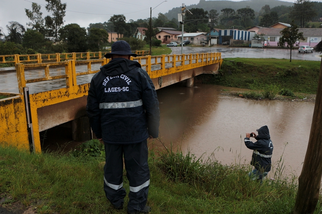 Chuvas diminuem a partir de quarta-feira, em Lages