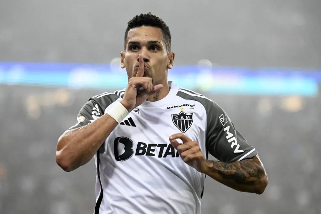 Destaque do Atlético-MG, Paulinho cita Vasco de Eurico e peso de vencer Flamengo: 