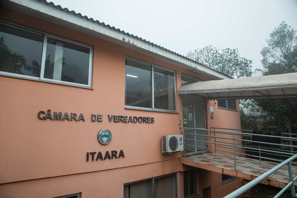 título imagem Hospitalizado, Silvio Weber não presta depoimento à comissão da Câmara de Itaara