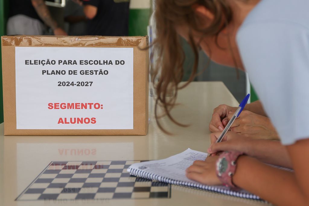 Eleições dos planos de gestão das escolas estaduais terminam nesta segunda-feira