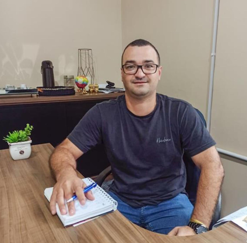 JEFINHO ASSUME A SECRETARIA MUNICIPAL DE 
ADMINISTRAÇÃO E FINANÇAS DE PRAIA GRANDE