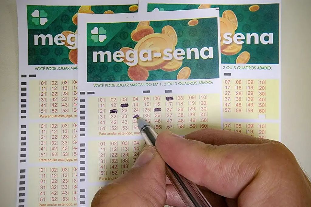 Mega-Sena realiza sorteio com prêmio estimado em R$ 30 milhões