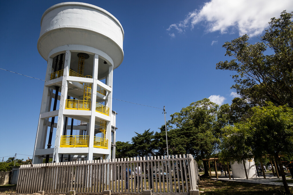 Sanep inaugura novo reservatório de água no Balneário dos Prazeres