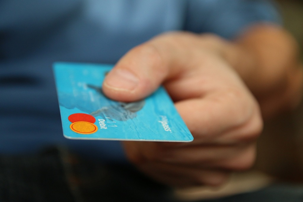 Divulgação - DP - A pesquisa também aponta que 35% dos negócios costumam dividir o pagamento entre três e cinco vezes