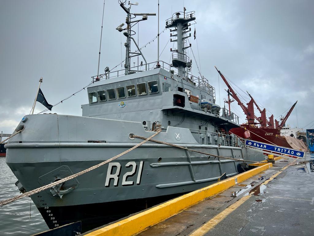 Estadia do REBOCADOR DE ALTO-MAR “TRITÃO” no Porto de São Francisco do Sul