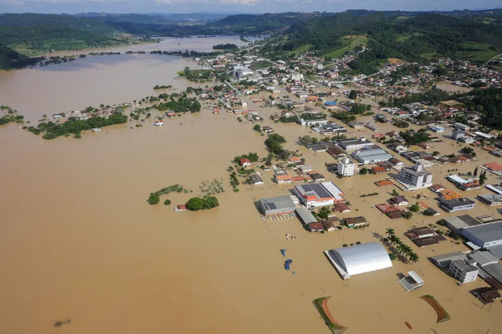 SC teve apenas 48 dias sem chuva durante todo o ano de 2023