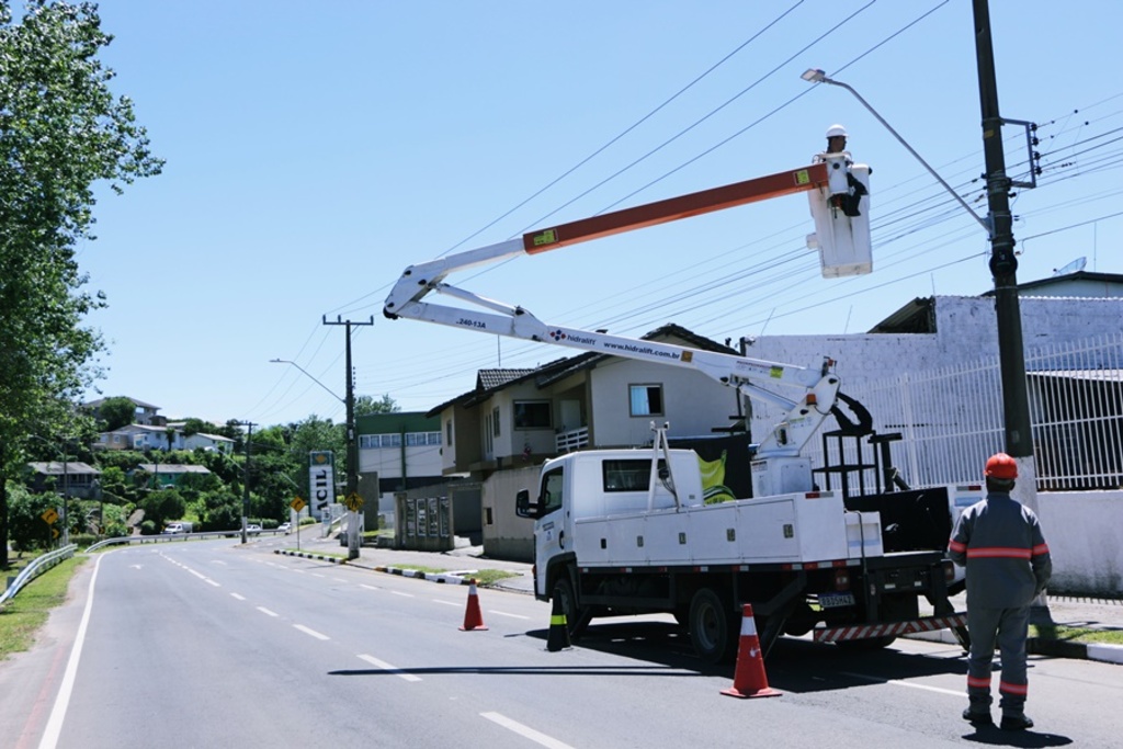 Empresa Tradetek prestará serviços de manutenção da iluminação pública em Lages