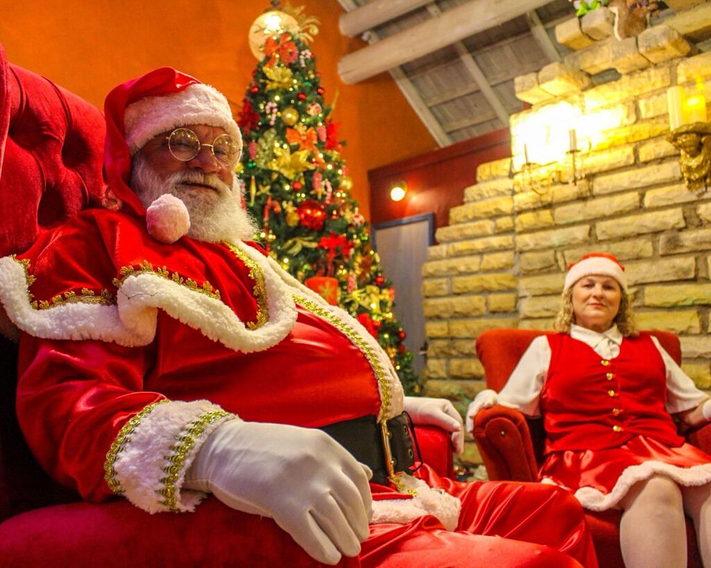 MAGIA DO NATAL DOS CANYONS GANHA VIDA NA CASA DO PAPAI NOEL QUE ESTÁ ABERTA A VISITAÇÃO