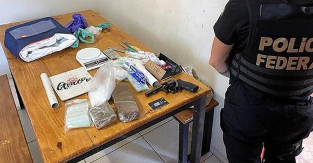 Homem é preso após criar sistema para produzir e vender dinheiro falso em Joinville