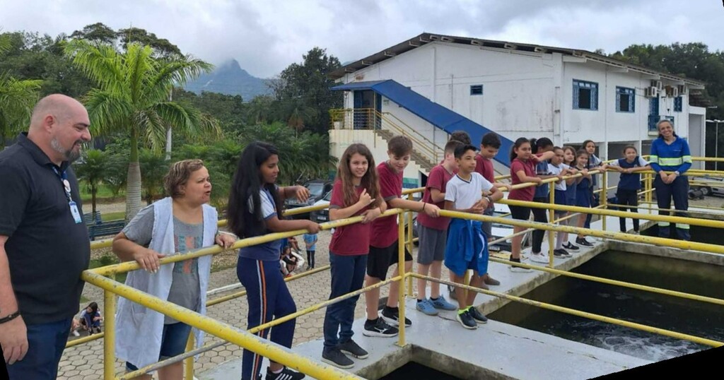 Programa Portas Abertas da Águas de São Francisco do Sul reforça transparência e responsabilidade social da concessionária