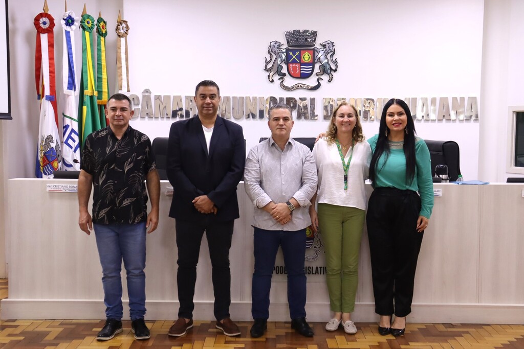 Bispo Padovan é eleito presidente da Câmara