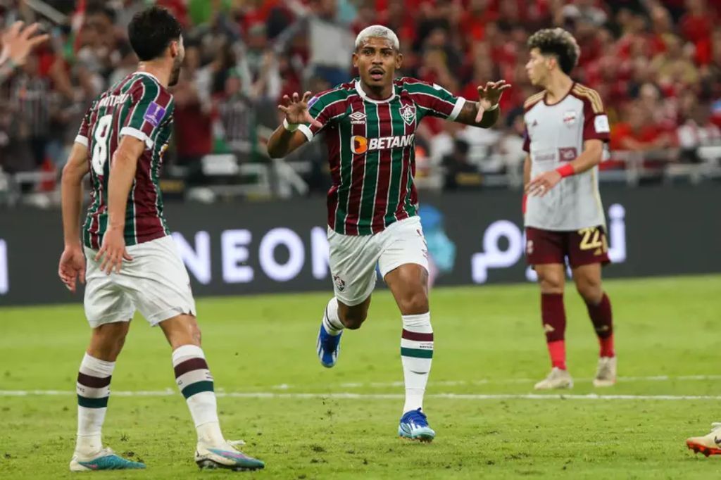  - John Kennedy marca segundo gol do Fluminense (FOTO: MARCELO GONÇALVES / FLUMINENSE F.C)