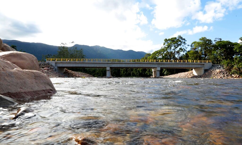 Depois de muita espera, ponte do Quiriri é inaugurada em Pirabeiraba