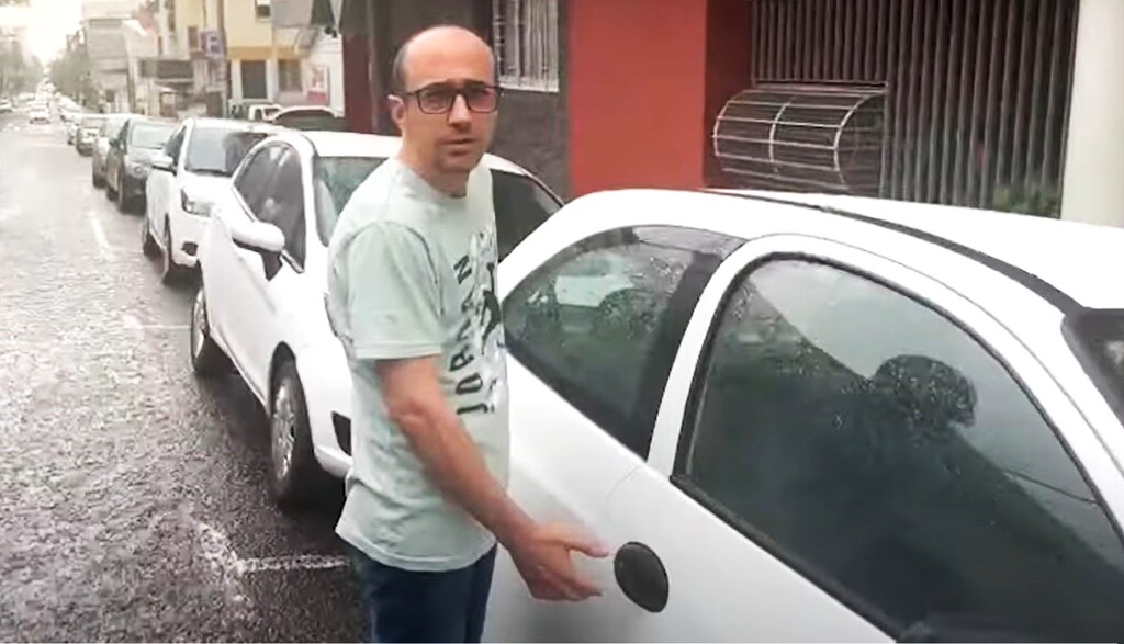 Foto: Rafael Menezes - Em novembro, antes de voltar para a prisão, médico foi flagrado em um Centro de Formação de Condutores, onde foi renovar a carteira de motorista
