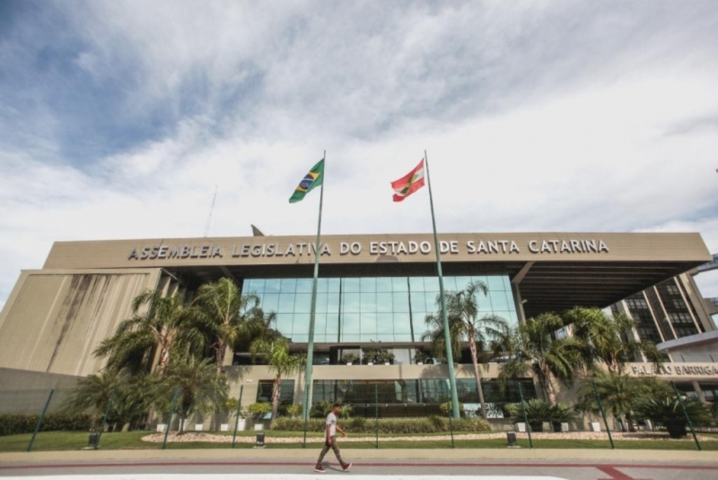 Assembleia Legislativa de Santa Catarina entra em recesso