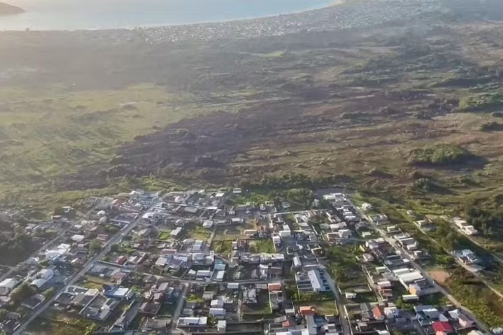 Incêndio atinge 200 hectares na maior unidade de conservação de SC