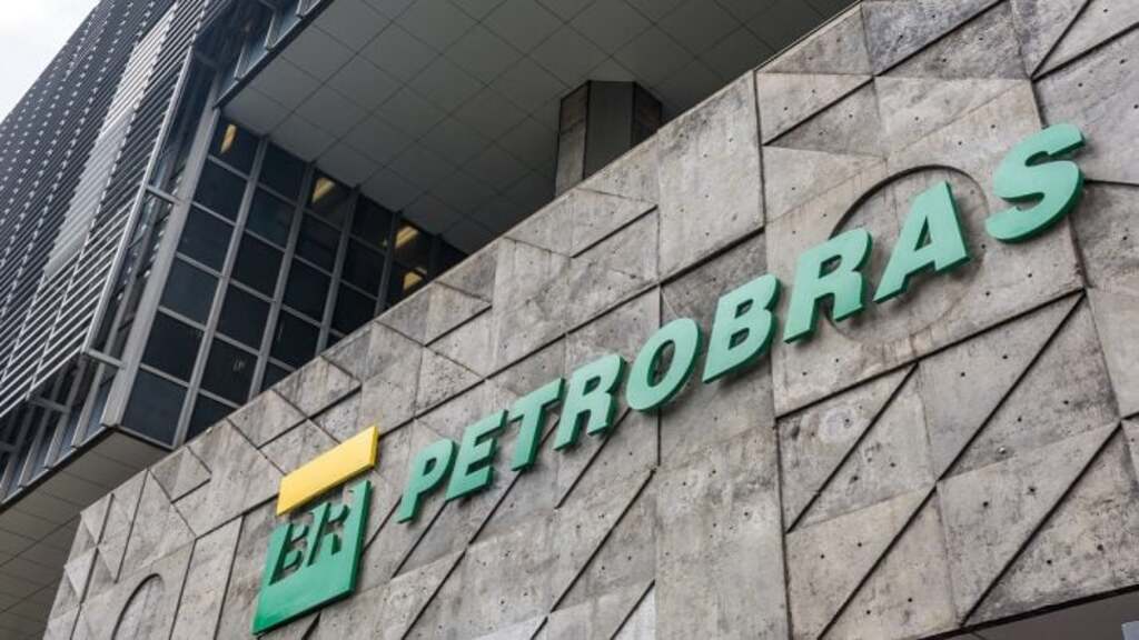 Petrobras lança concurso com 6,4 mil vagas no RS