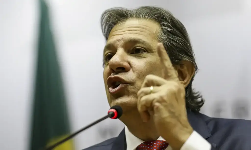 Haddad (PT) anuncia medidas de arrecadação com reoneração gradual da folha