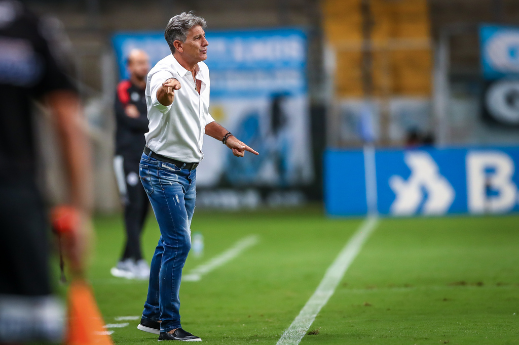 título imagem Renato Portaluppi renova com o Grêmio para a temporada 2024